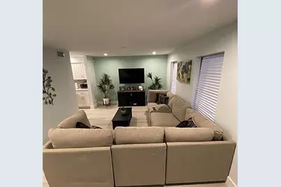 42 Madrid Lane #7-16, Davie, FL 33324 - Photo 9