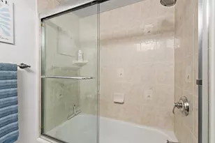 401 Pinecrest Cir, Jupiter, FL 33458 - Photo 15