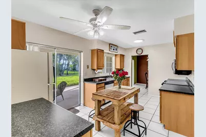 9603 NW 73rd Street, Tamarac, FL 33321 - Photo 17