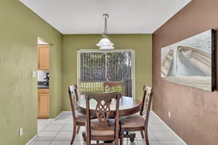 9603 NW 73rd St, Tamarac, FL 33321 - Photo 11