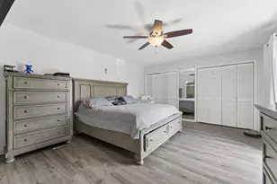 1425 Oxford Ln, Boynton Beach, FL 33426 - Photo 3