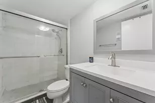 1425 Oxford Ln, Boynton Beach, FL 33426 - Photo 5