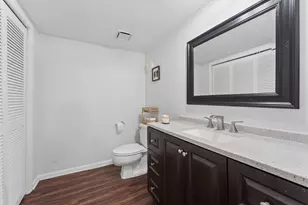 1425 Oxford Ln, Boynton Beach, FL 33426 - Photo 13