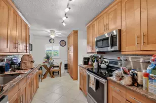3326 Arcara Way, Greenacres, FL 33467 - Photo 17