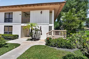 368 Brackenwood Cir, Palm Beach Gardens, FL 33418 - Photo 3