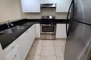 1547 Lake Crystal Dr, West Palm Beach, FL 33411 - Photo 3