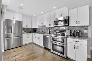 7802 Lakeside Blvd, Boca Raton, FL 33434 - Photo 15