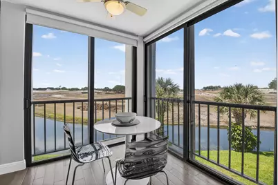 7802 Lakeside Boulevard #725, Boca Raton, FL 33434 - Photo 5