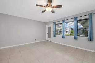 2004 Lake Osborne Dr, Lake Worth Beach, FL 33461 - Photo 7