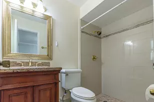 1045 Cameo Cir, West Palm Beach, FL 33417 - Photo 17