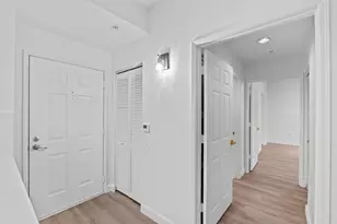 720 S Sapodilla Ave, West Palm Beach, FL 33401 - Photo 3
