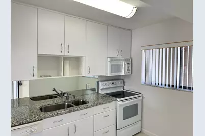 3605 S Ocean Boulevard #338, South Palm Beach, FL 33480 - Photo 11