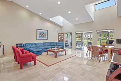 4733 S Fountains Dr S, Lake Worth, FL 33467 - Photo 7