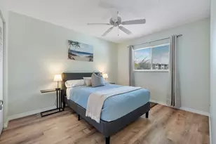 2236 N Cypress Bend Dr, Pompano Beach, FL 33069 - Photo 17