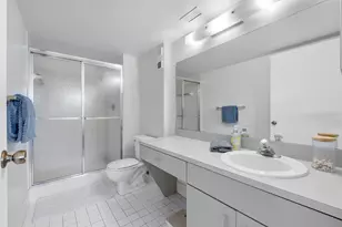 2236 N Cypress Bend Dr, Pompano Beach, FL 33069 - Photo 15