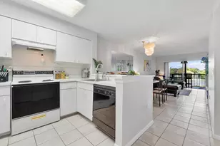 2236 N Cypress Bend Dr, Pompano Beach, FL 33069 - Photo 11