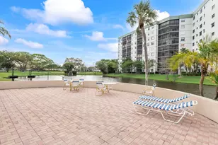 2236 N Cypress Bend Dr, Pompano Beach, FL 33069 - Photo 39