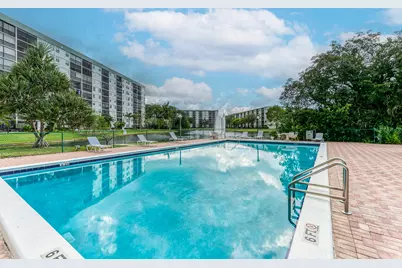 2200 S Cypress Bend Drive #101, Pompano Beach, FL 33069 - Photo 45