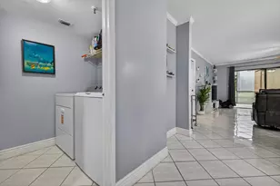 2200 S Cypress Bend Dr, Pompano Beach, FL 33069 - Photo 11