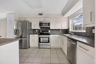 17276 Boca Club Blvd, Boca Raton, FL 33487 - Photo 21