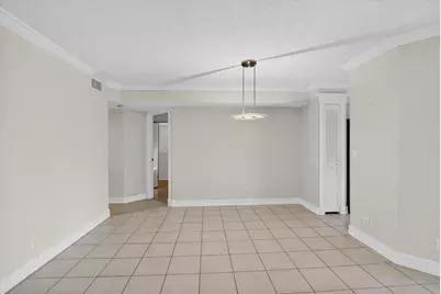 17276 Boca Club Boulevard #1805, Boca Raton, FL 33487 - Photo 11