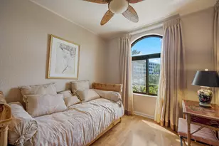 23 Sloans Curve Dr, Palm Beach, FL 33480 - Photo 19