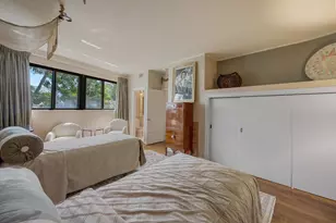 23 Sloans Curve Dr, Palm Beach, FL 33480 - Photo 21