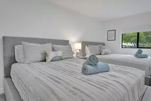 260 NW 36th St, Boca Raton, FL 33431 - Photo 23