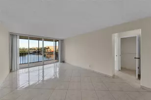 7 Royal Palm Way, Boca Raton, FL 33432 - Photo 7