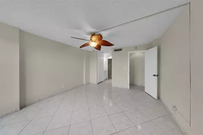 7 Royal Palm Way, Boca Raton, FL 33432 - Photo 19