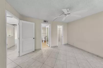 7 Royal Palm Way, Boca Raton, FL 33432 - Photo 17