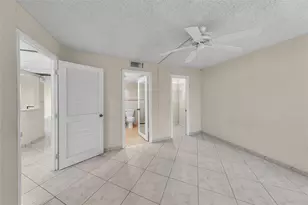 7 Royal Palm Way, Boca Raton, FL 33432 - Photo 17