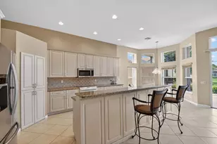 9881 Casa Mar Dr, Lake Worth, FL 33467 - Photo 7