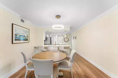1019 Guildford B, Boca Raton, FL 33434 - Photo 7