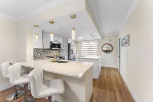 1019 Guildford B, Boca Raton, FL 33434 - Photo 1