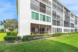 1019 Guildford B, Boca Raton, FL 33434 - Photo 33