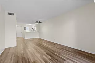 2226 N Cypress Bend Dr, Pompano Beach, FL 33069 - Photo 15