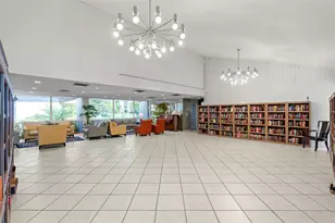 2226 N Cypress Bend Dr, Pompano Beach, FL 33069 - Photo 25
