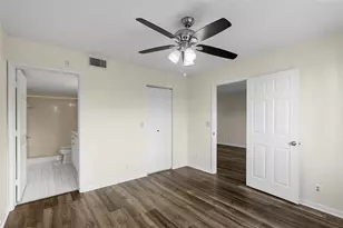 2226 N Cypress Bend Dr, Pompano Beach, FL 33069 - Photo 15