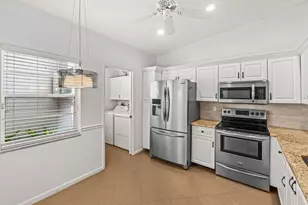 6079 Millington Way, Delray Beach, FL 33484 - Photo 9