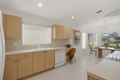 6609 Hawaiian Avenue, Boynton Beach, FL 33437 - Photo 17