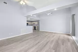 4062 Garden Villas Ct, Fort Pierce, FL 34982 - Photo 9