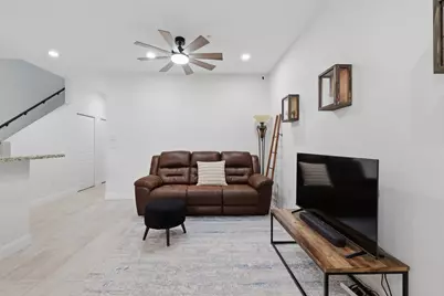 615 SW 2nd Terrace, Pompano Beach, FL 33060 - Photo 9