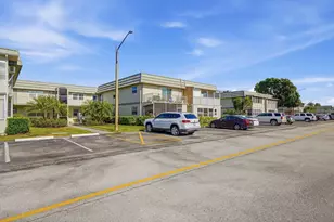 251 Monaco Way, Delray Beach, FL 33446 - Photo 3