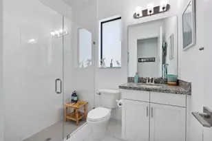 8723 Grand Prix Ln, Boynton Beach, FL 33472 - Photo 43