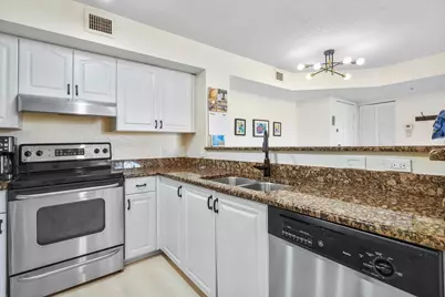 157 Yacht Club Way #206, Hypoluxo, FL 33462 - Photo 13