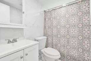 3120 Cynthia Ln, Lake Worth Beach, FL 33461 - Photo 9