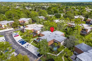 111 Weybridge Cir, Royal Palm Beach, FL 33411 - Photo 41