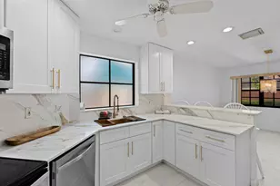 111 Weybridge Cir, Royal Palm Beach, FL 33411 - Photo 17