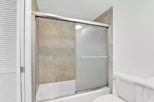 7754 Lakeside Blvd, Boca Raton, FL 33434 - Photo 15